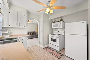 104 W Carolina Ave, Sebring, OH 44672 - Photo 17