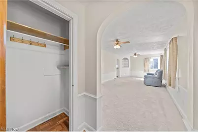 104 W Carolina Avenue, Sebring, OH 44672 - Photo 9