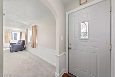 104 W Carolina Avenue, Sebring, OH 44672 - Photo 7