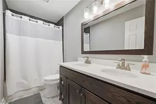 6625 Olde Stone Cir NE, Canton, OH 44721 - Photo 31