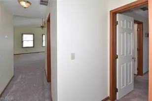 2121 Oakwood Ct, Avon, OH 44011 - Photo 23