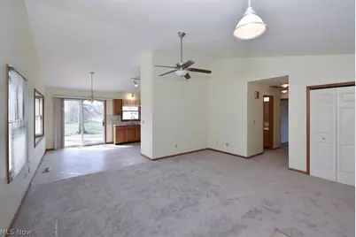 2121 Oakwood Court, Avon, OH 44011 - Photo 7