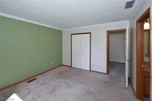 2121 Oakwood Ct, Avon, OH 44011 - Photo 29