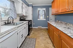 4 Lyndale Dr, Painesville Twp, OH 44077 - Photo 7