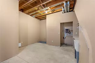 4863 Deer Run Dr, Lorain, OH 44053 - Photo 33