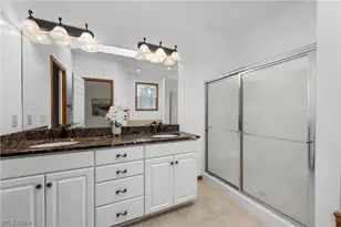 4863 Deer Run Dr, Lorain, OH 44053 - Photo 15