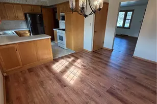 8615 Chesterton Dr, Poland, OH 44514 - Photo 5