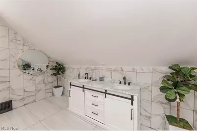 5811 Madison Avenue, Loveland, OH 44102 - Photo 33