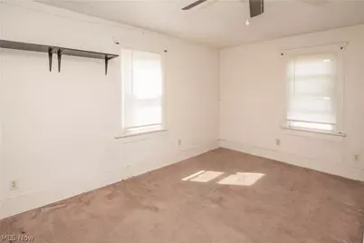 2202 5th Street NE, Canton, OH 44704 - Photo 11