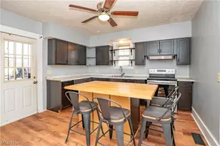 2202 5th St NE, Canton, OH 44704 - Photo 9