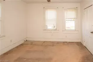 2202 5th St NE, Canton, OH 44704 - Photo 13