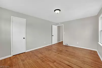 1851 Beverly Hills Drive, Euclid, OH 44117 - Photo 11