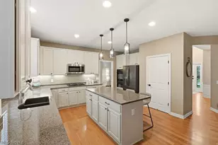 8316 Browning Ct, Concord Twp, OH 44060 - Photo 11