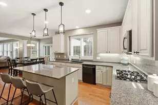 8316 Browning Ct, Concord Twp, OH 44060 - Photo 9