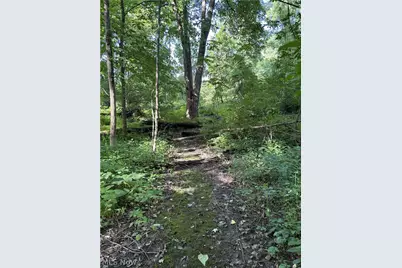 3586 Leafland Street NW, Uniontown, OH 44685 - Photo 37