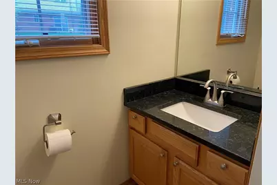 1420 Reimer Road #D, Wadsworth, OH 44281 - Photo 9