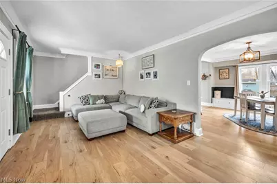 3322 Altamont Avenue, Cleveland Heights, OH 44118 - Photo 3