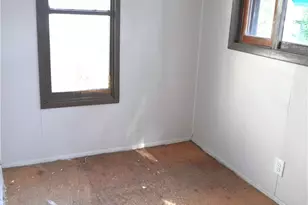 2147 Rankin Dr, Ravenna, OH 44266 - Photo 9