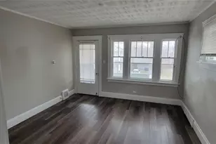 1222 E 172nd St, Loveland, OH 44119 - Photo 5