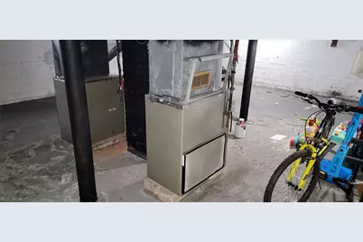 1222 E 172nd Street, Loveland, OH 44119 - Photo 9