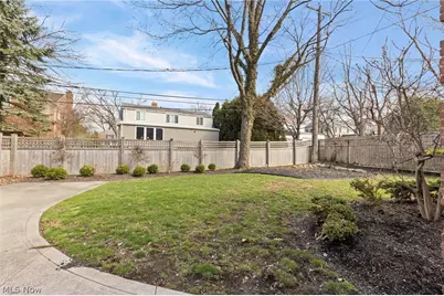 22275 Calverton Road, Huber Heights, OH 44122 - Photo 35