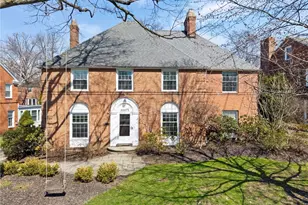 22275 Calverton Rd, Huber Heights, OH 44122 - Photo 1