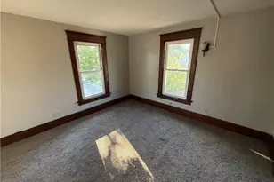 1033 Olive Ave NE, Warren, OH 44483 - Photo 17