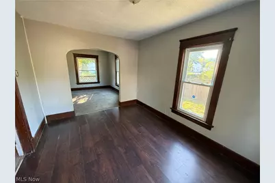 1033 Olive Avenue NE, Warren, OH 44483 - Photo 7