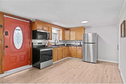 4321 30th Street NE, Canton, OH 44705 - Photo 9