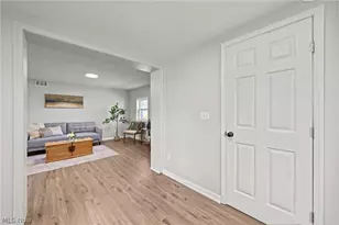 4321 30th St NE, Canton, OH 44705 - Photo 17