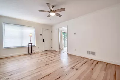 5542 Bretton Court #A, Willoughby, OH 44094 - Photo 5