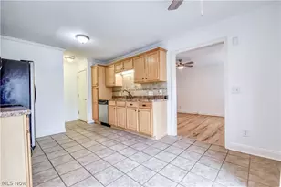 5542 Bretton Ct, Willoughby, OH 44094 - Photo 9