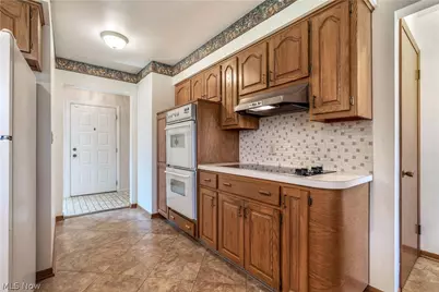 155 Moore Road, Akron, OH 44319 - Photo 31