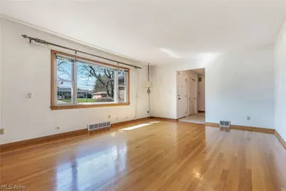 155 Moore Road, Akron, OH 44319 - Photo 3