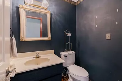 5875 Deepwood Trail, Solon, OH 44139 - Photo 19