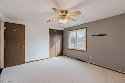 5875 Deepwood Trail, Solon, OH 44139 - Photo 31