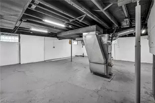 13620 S Parkway Dr, Garfield Heights, OH 44105 - Photo 29