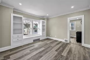 13620 S Parkway Dr, Garfield Heights, OH 44105 - Photo 15