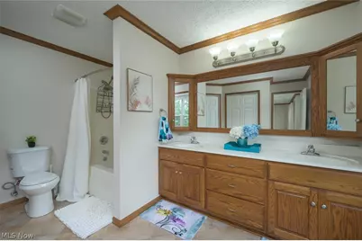1017 Susan Road, Ravenna, OH 44266 - Photo 23