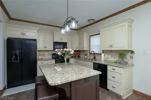 1017 Susan Rd, Ravenna, OH 44266 - Photo 17