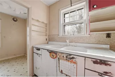 1016 Riverside Drive, Painesville, OH 44077 - Photo 15