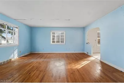 1016 Riverside Drive, Painesville, OH 44077 - Photo 3