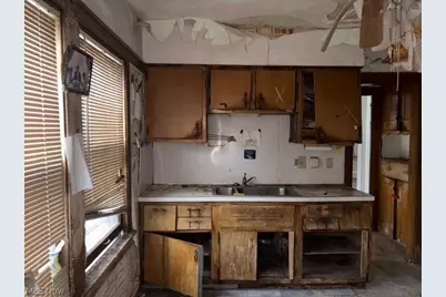 3604 Pennington Road, Huber Heights, OH 44120 - Photo 7