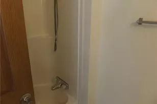 330 Gemini Dr, Dover, OH 44622 - Photo 7