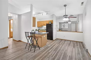 35965 Westminister Ave, North Ridgeville, OH 44039 - Photo 7