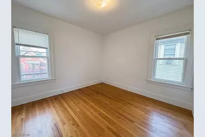 3141 Kensington Road, Cleveland Heights, OH 44118 - Photo 5