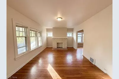 3141 Kensington Road, Cleveland Heights, OH 44118 - Photo 3