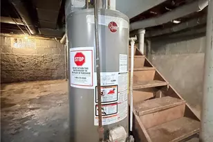 1282 Sawyer Ave, Akron, OH 44310 - Photo 25