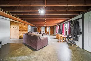 8919 Township Rd 566, Holmesville, OH 44633 - Photo 3