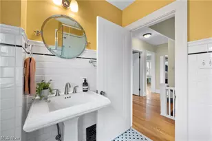 2135 Riverside Dr, Oakwood, OH 44107 - Photo 27